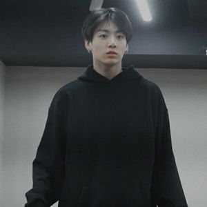 Meet your Posher, Alison